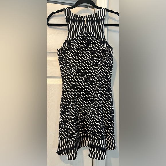 Parker Black & White A-Line Mini Dress. NWT. Size Small - Picture 3 of 14